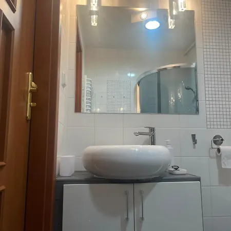 Gorska Oaza Apartment *